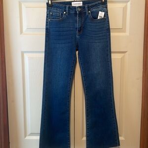 NWT.. Etienne Marcel Crop Flare Jeans